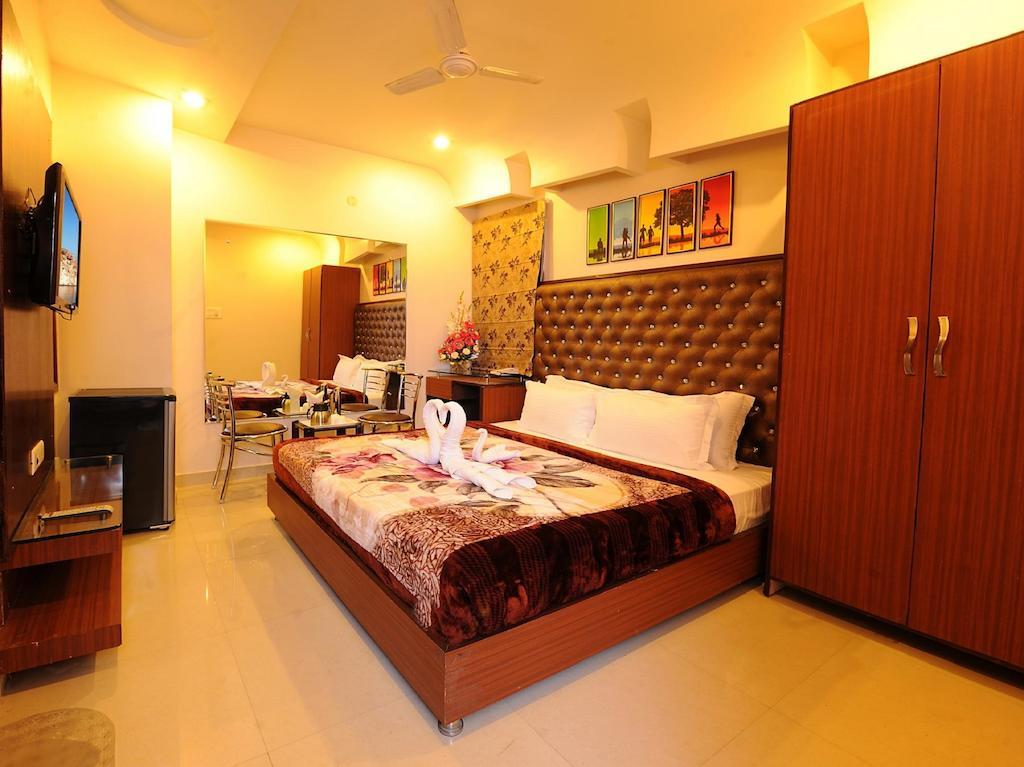 Hotel Pearl Inn & Suites Amritsar Ruang foto